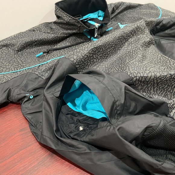 Jordan, Cement Print Reflective, Half Zip Windbreaker Jacket, Black & Blue - Picture 14 of 14